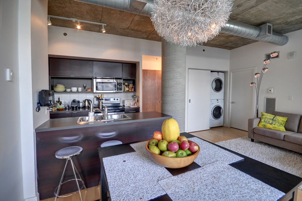 630 Rue William #432