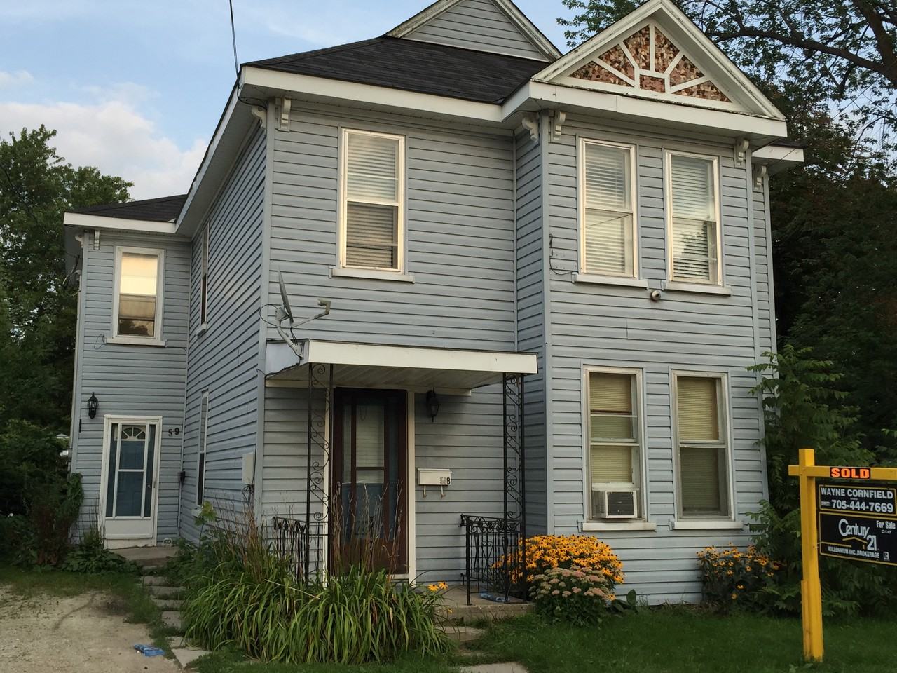 59 Beech St, Collingwood, ON L9Y 2T1 2 Bedroom Apartment for 1,100