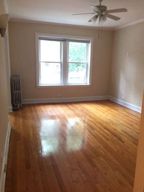 1301 W Argyle St #202