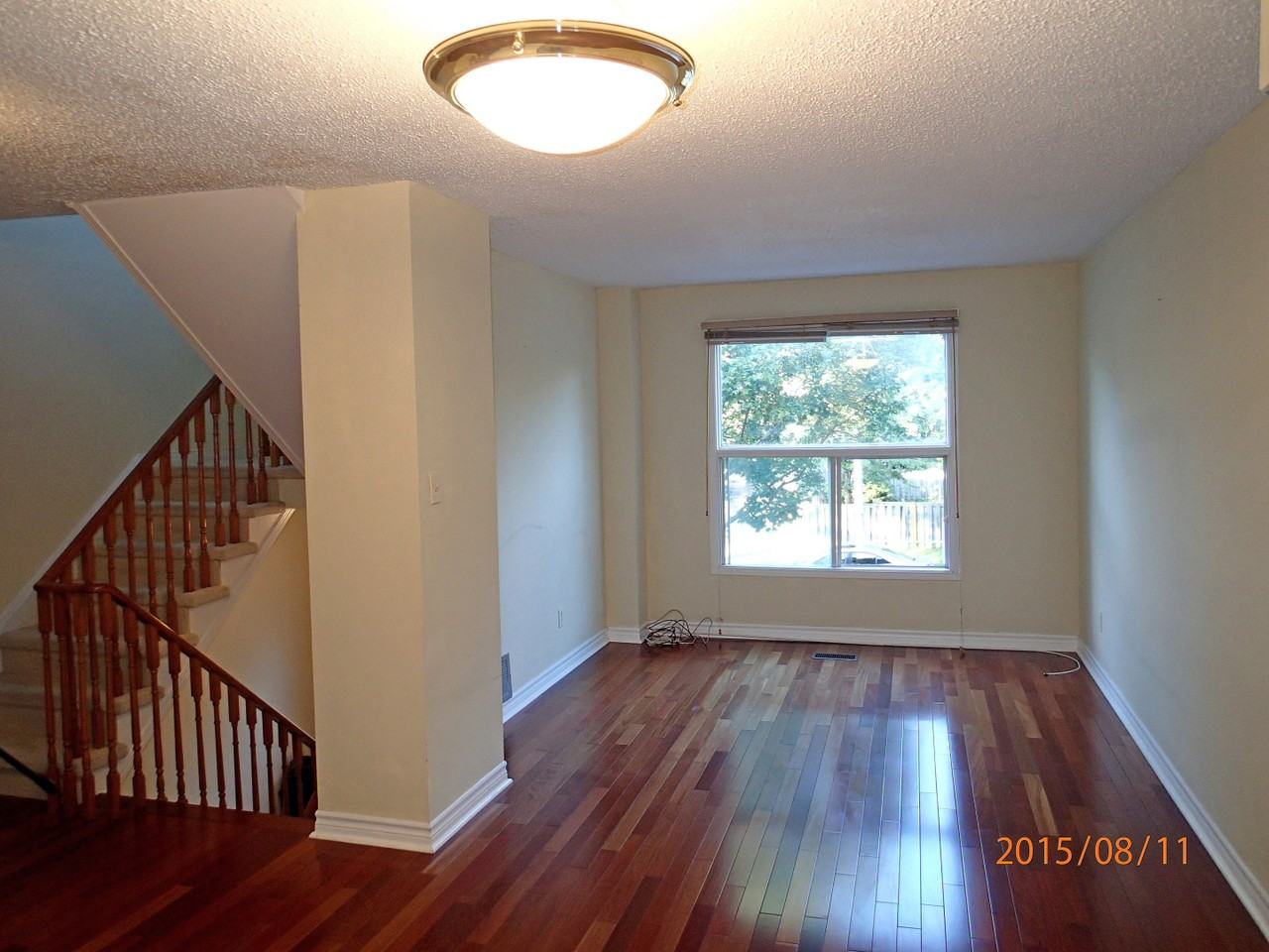 38 Cottonwood Ct - Photo 2 of 10