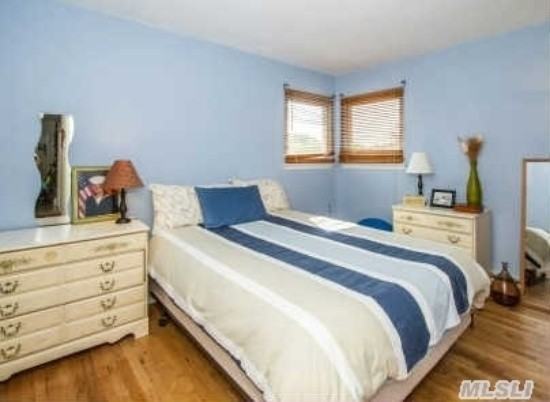 3 N Lewis Ave - Photo 3 of 6