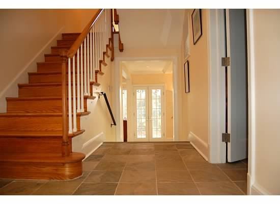 2710 Quebec St NW - Photo 2 of 14