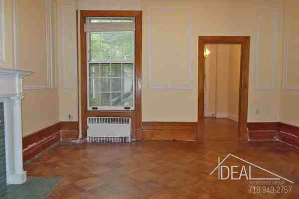 32 Montgomery Pl - Photo 2 of 11