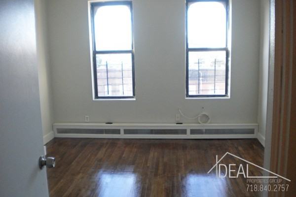 838 Jefferson St - Photo 3 of 4