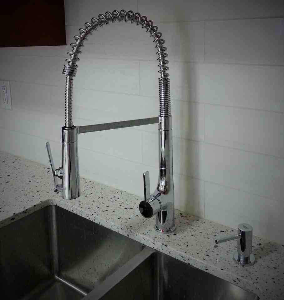 829 College St - Photo 2 of 5