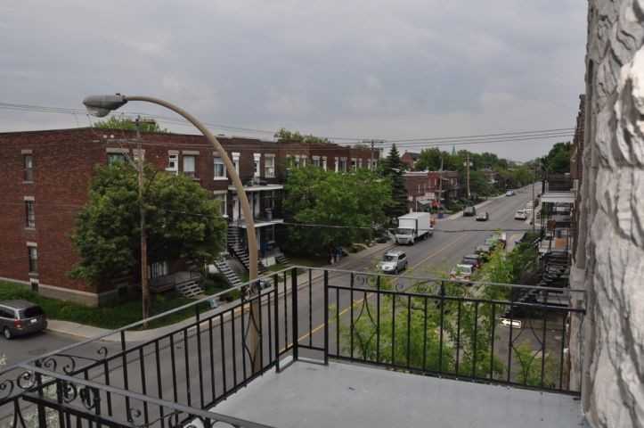 5545 Av Bannantyne #5545-5539 - Photo 3 of 8