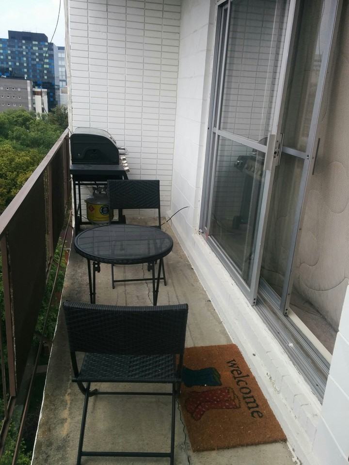 15 Carlton St #1002 - Photo 3 of 6