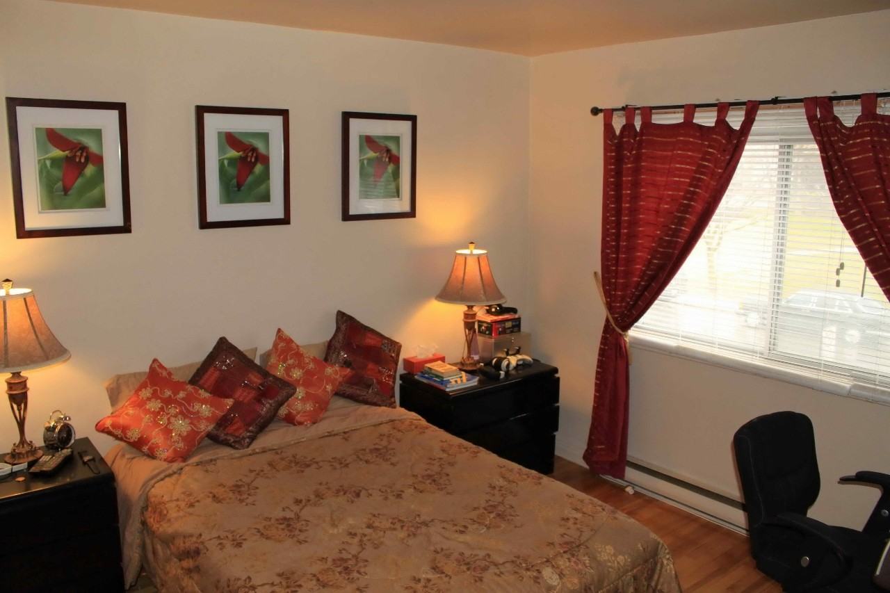 4999 Rue Bélanger - Photo 2 of 2