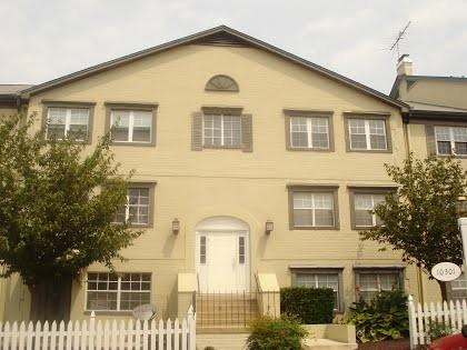 4425 Romlon St - Photo 3 of 3