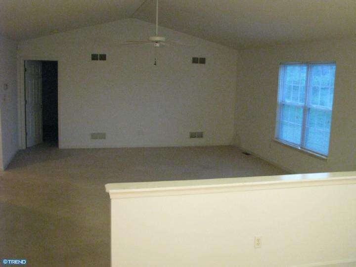 270 Oaknoll Ave - Photo 2 of 2