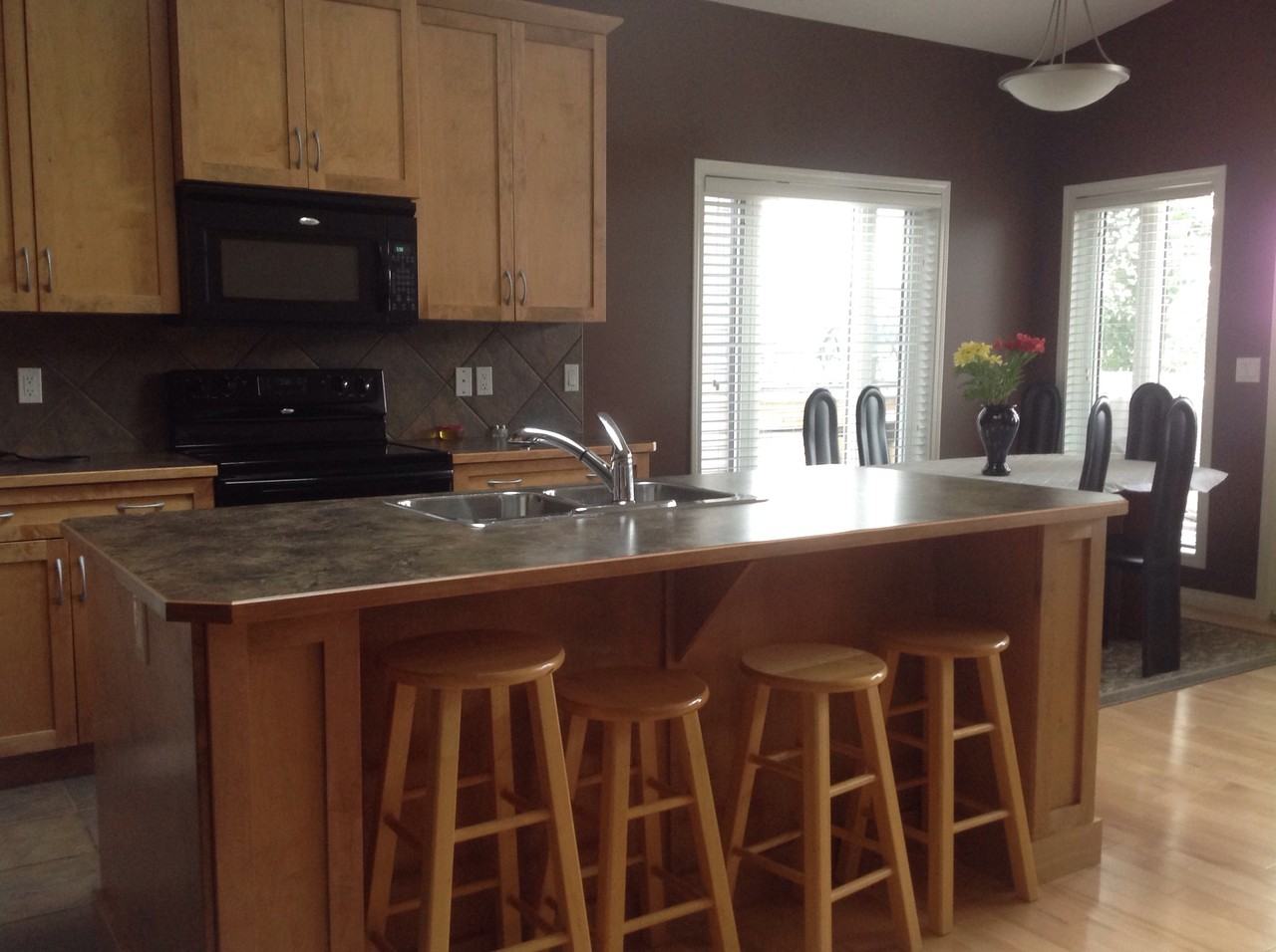 10 Goddard Cir - Photo 2 of 2