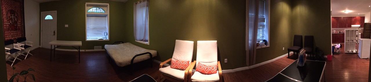 102 Charlotte St - Photo 3 of 10