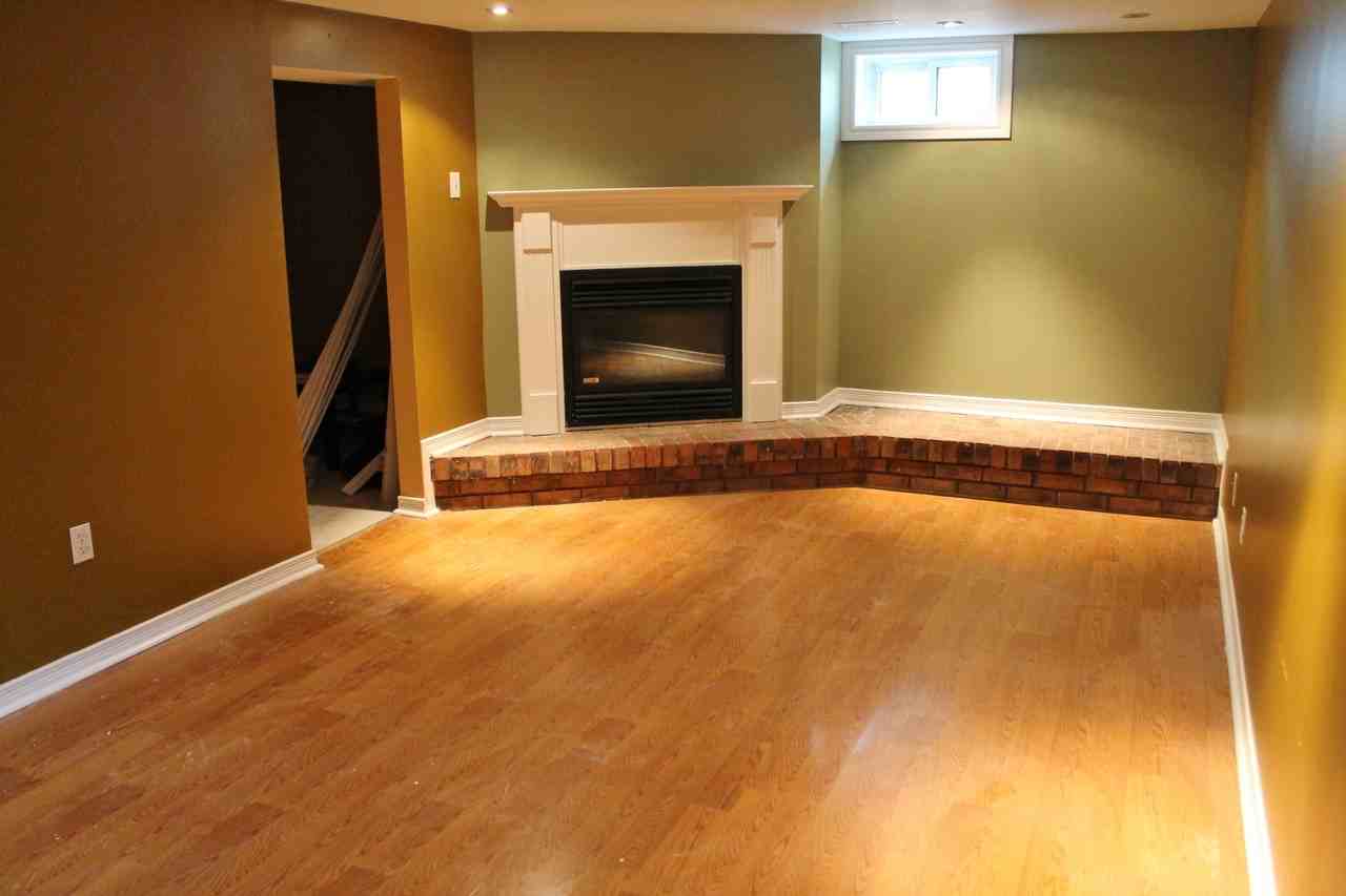 806 Bem Ave - Photo 2 of 10