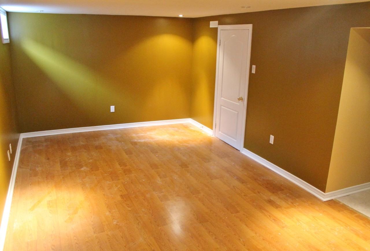 806 Bem Ave - Photo 3 of 10