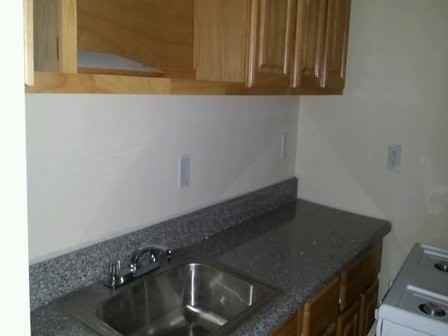 669 E 21st St - Photo 3 of 13