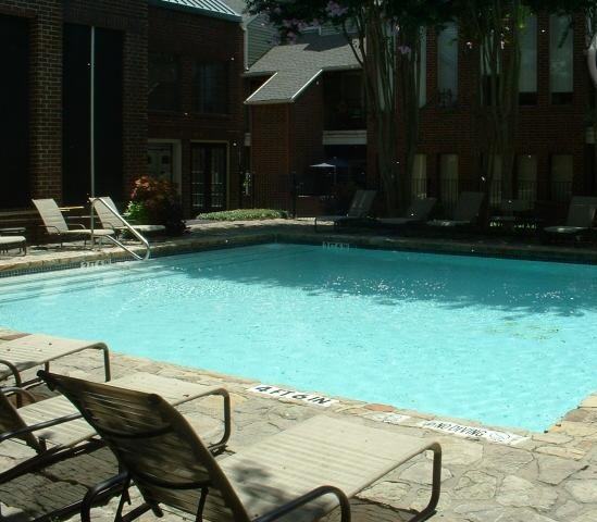 114 N Brookside Dr #296 - Photo 2 of 4