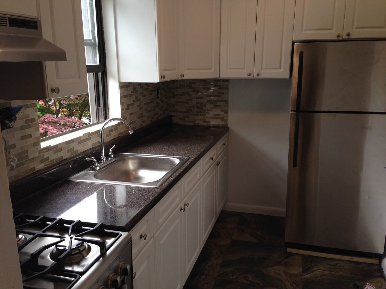 33 Newell St - Photo 2 of 27