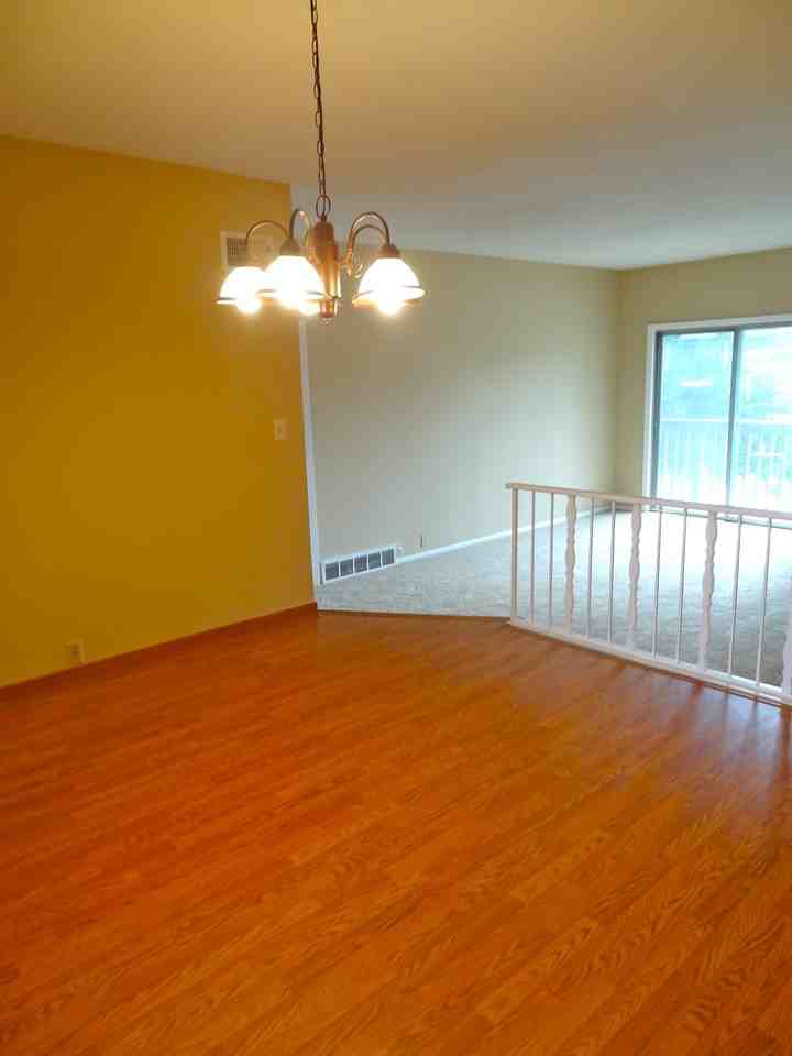 457 W 104 St #d - Photo 2 of 7