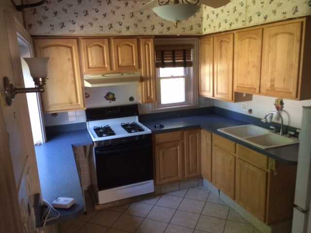 227 Whitehall Rd - Photo 3 of 7