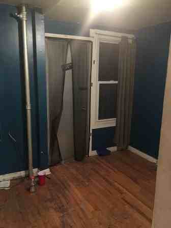 298 15th St 1stFL - Photo 3 of 3