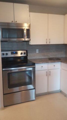 516 Kenaston Blvd #311 - Photo 2 of 6