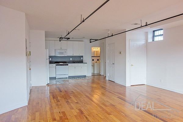 101 W 9th St - Photo 3 of 5