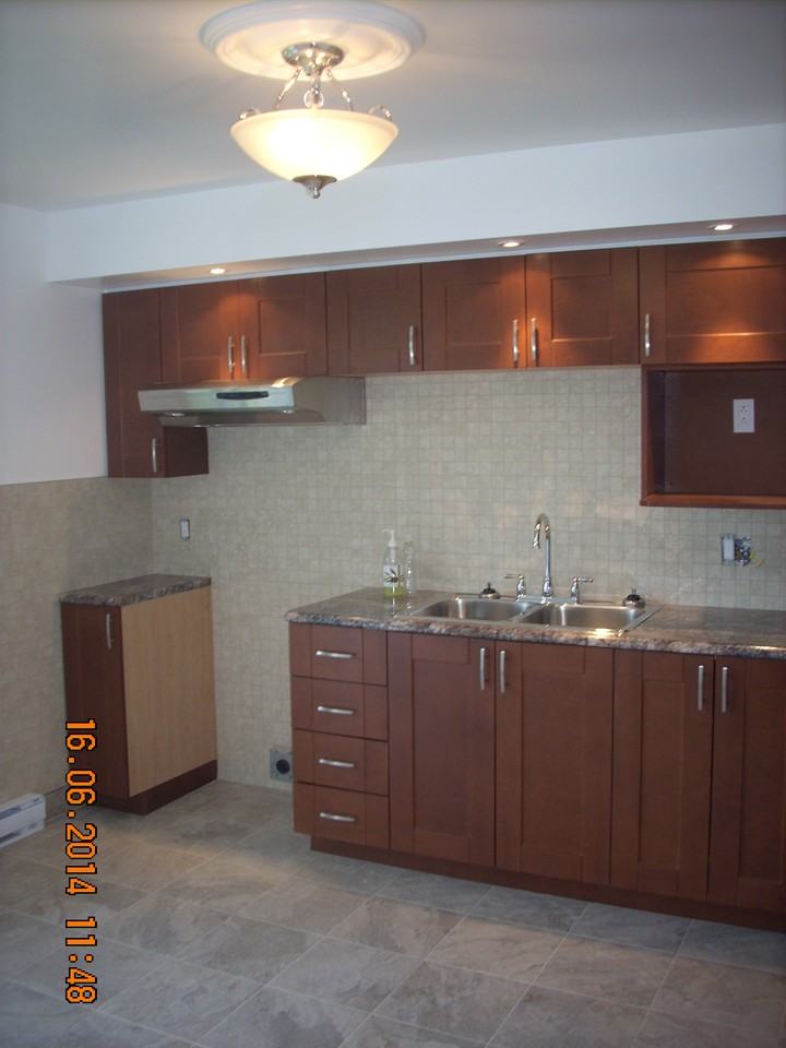 9082 Rue d'Iberville - Photo 2 of 6