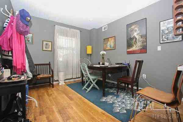 474 Greene Ave - Photo 3 of 10