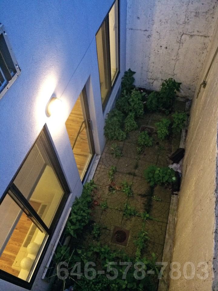 324 Melrose St - Photo 3 of 4