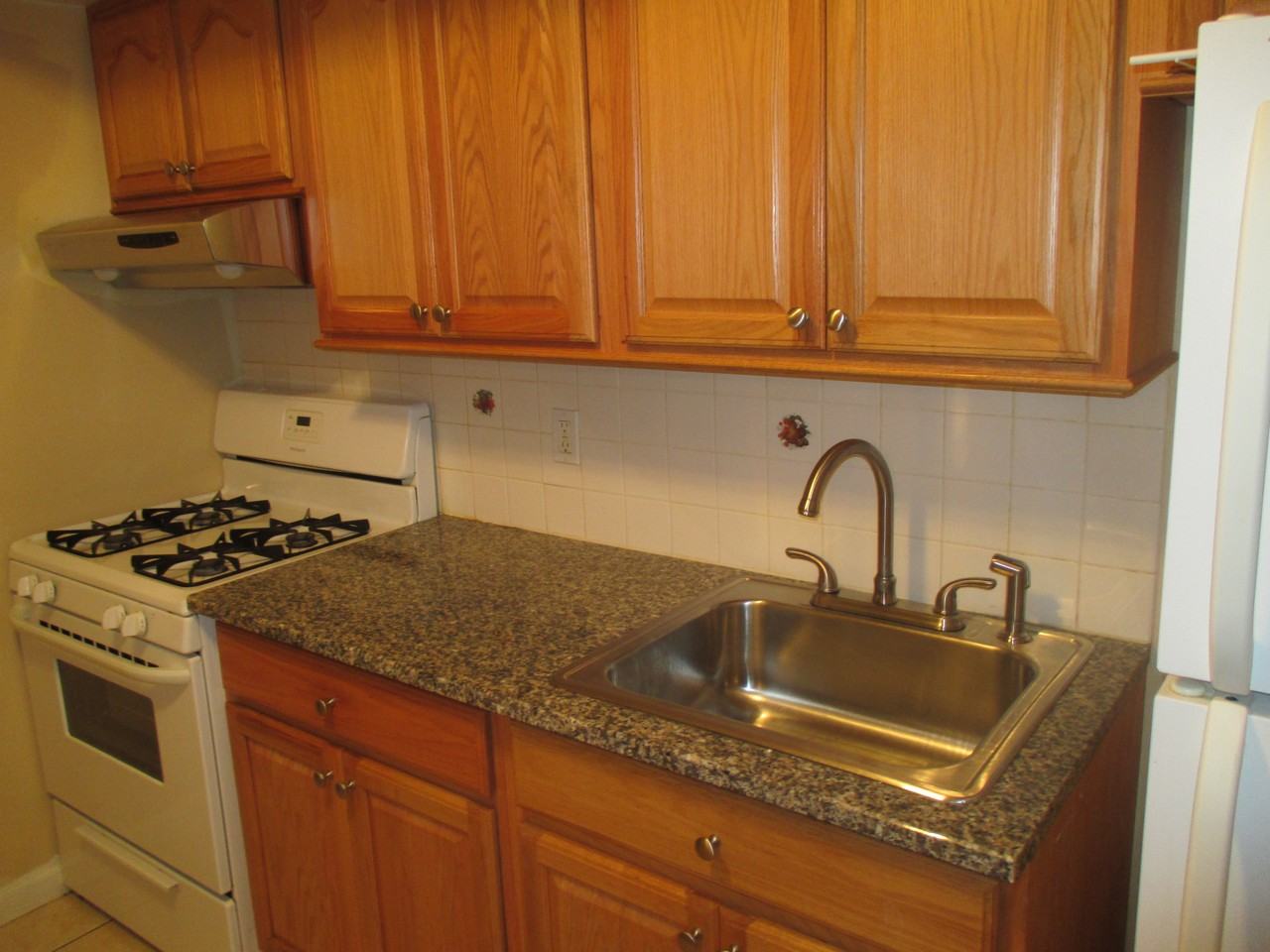 Lawn Ave, New Rochelle, NY 10801 2 Bedroom Apartment for Rent PadMapper