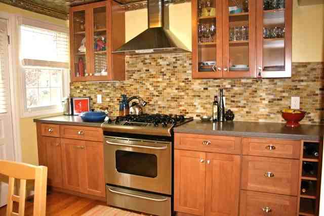 123 E Linden St - Photo 2 of 10