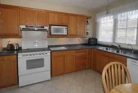 20 Tulloch Dr - Photo 2 of 7