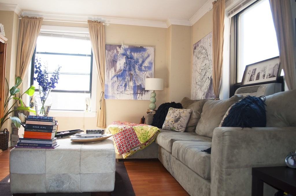 18 E Elm St #407