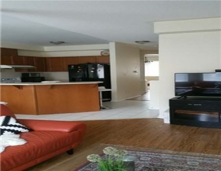 26 Magnotta Rd - Photo 2 of 10