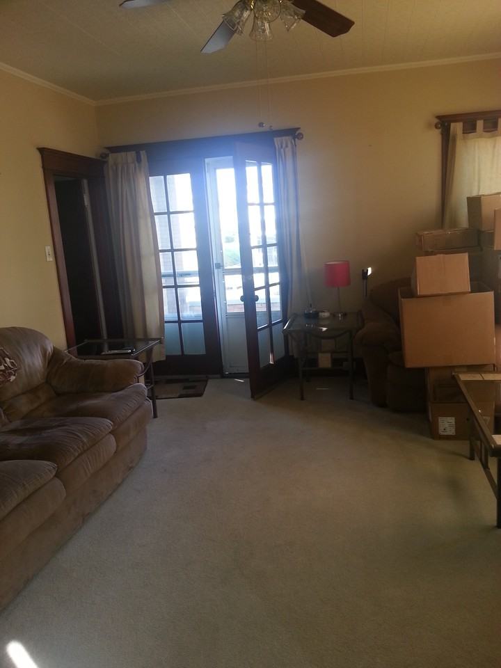 2943 Glenmore Ave - Photo 3 of 17