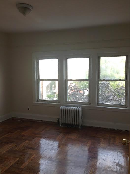 2545 Bruner Ave 10 - Photo 3 of 5