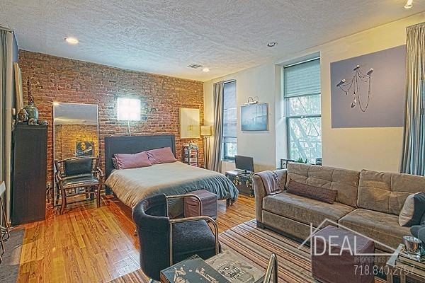 20 St Marks Pl - Photo 2 of 5