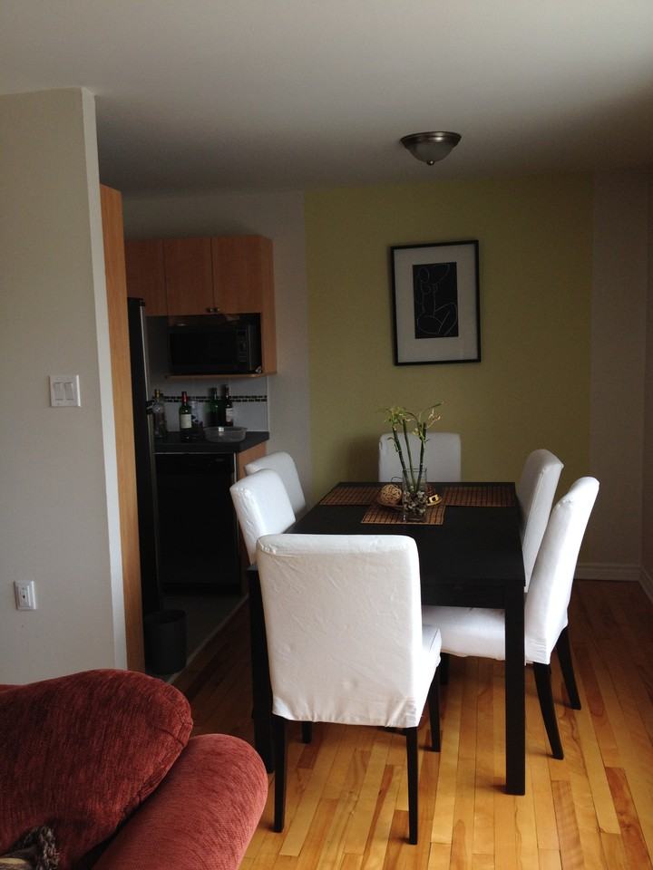 560 Rue Verschelden #4 - Photo 2 of 6