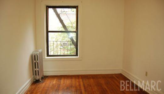 559 W 189th St - Photo 3 of 4