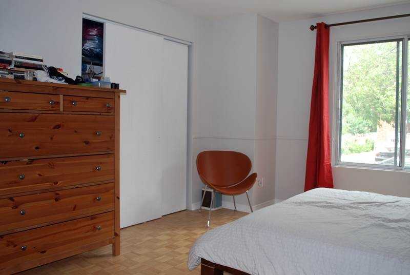 6880 Rue Louis Hémon - Photo 2 of 10