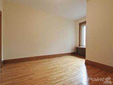 1763 Avenue du Manoir #7-1-2 - Photo 2 of 10