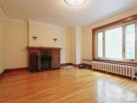 1763 Avenue du Manoir #7-1-2 - Photo 3 of 10