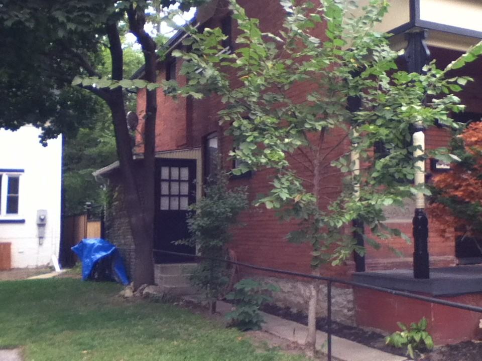 140 Park Ave - Photo 3 of 17