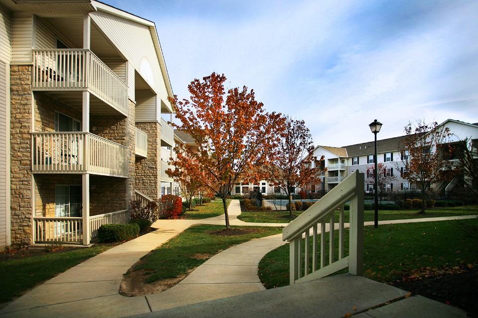 1100 Polaris Crossing Blvd - Photo 3 of 7