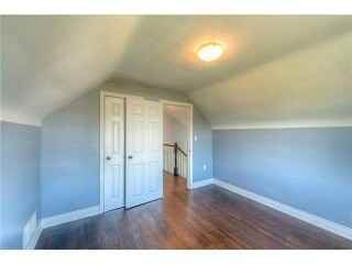 224 Summerhill Ave - Photo 2 of 4