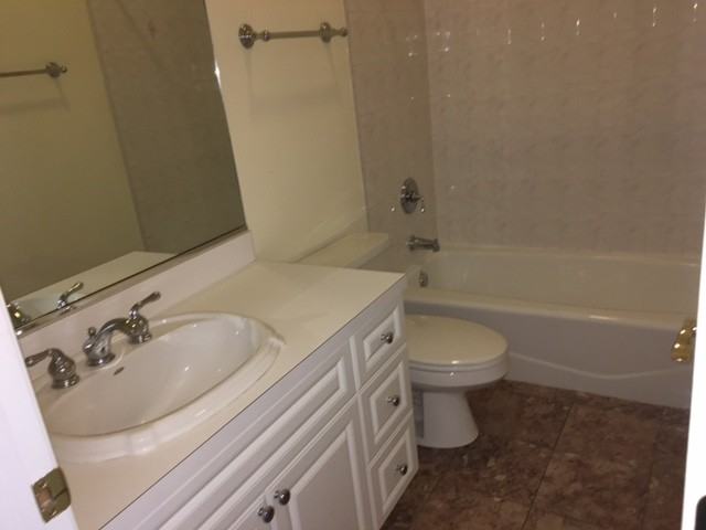 708 N Dearborn Rd #2 - Photo 3 of 8