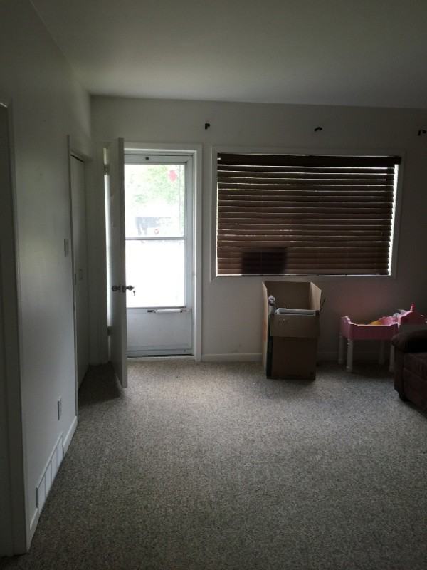 338 Pleasant Park Rd - Photo 2 of 4