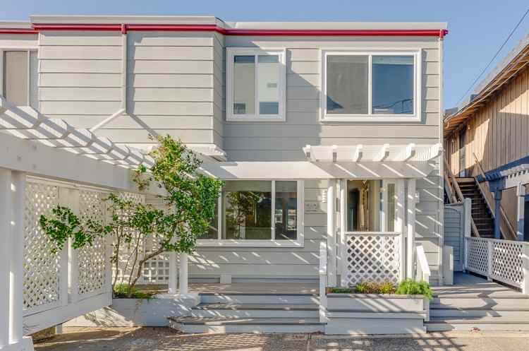 22 Mooring Rd - Photo 3 of 21