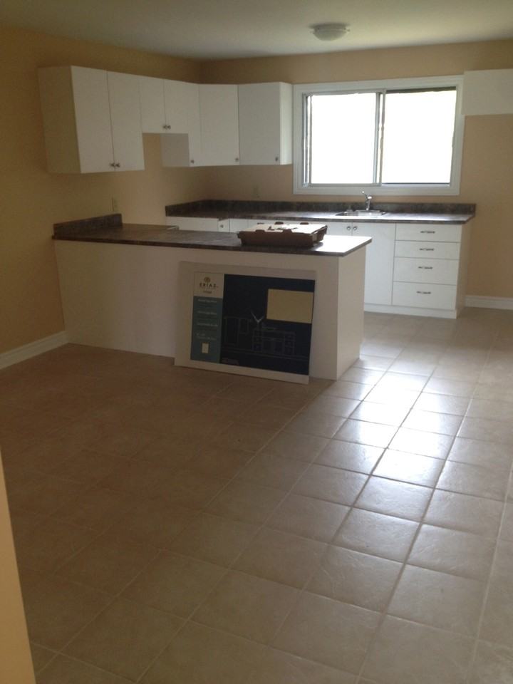 989 Montreal Rd - Photo 2 of 3