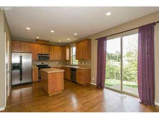 18429 Brookside Rd - Photo 3 of 13